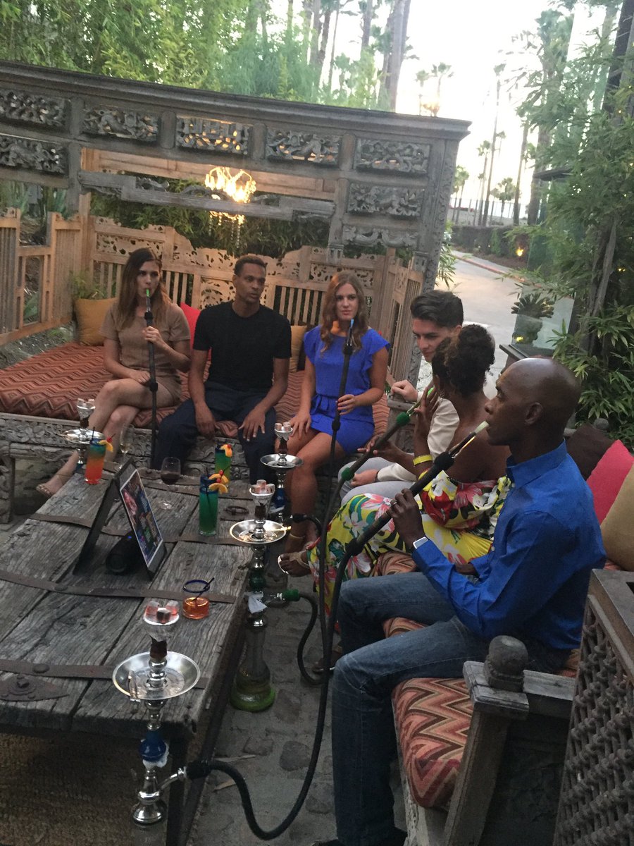 socalhookahs's tweet photo. Elegant hookah| full bar| restaurant service| #mayahookahlounge #long_beach #weekendvibs #socalhookahs https://t.co/0wwhNIFE6O
