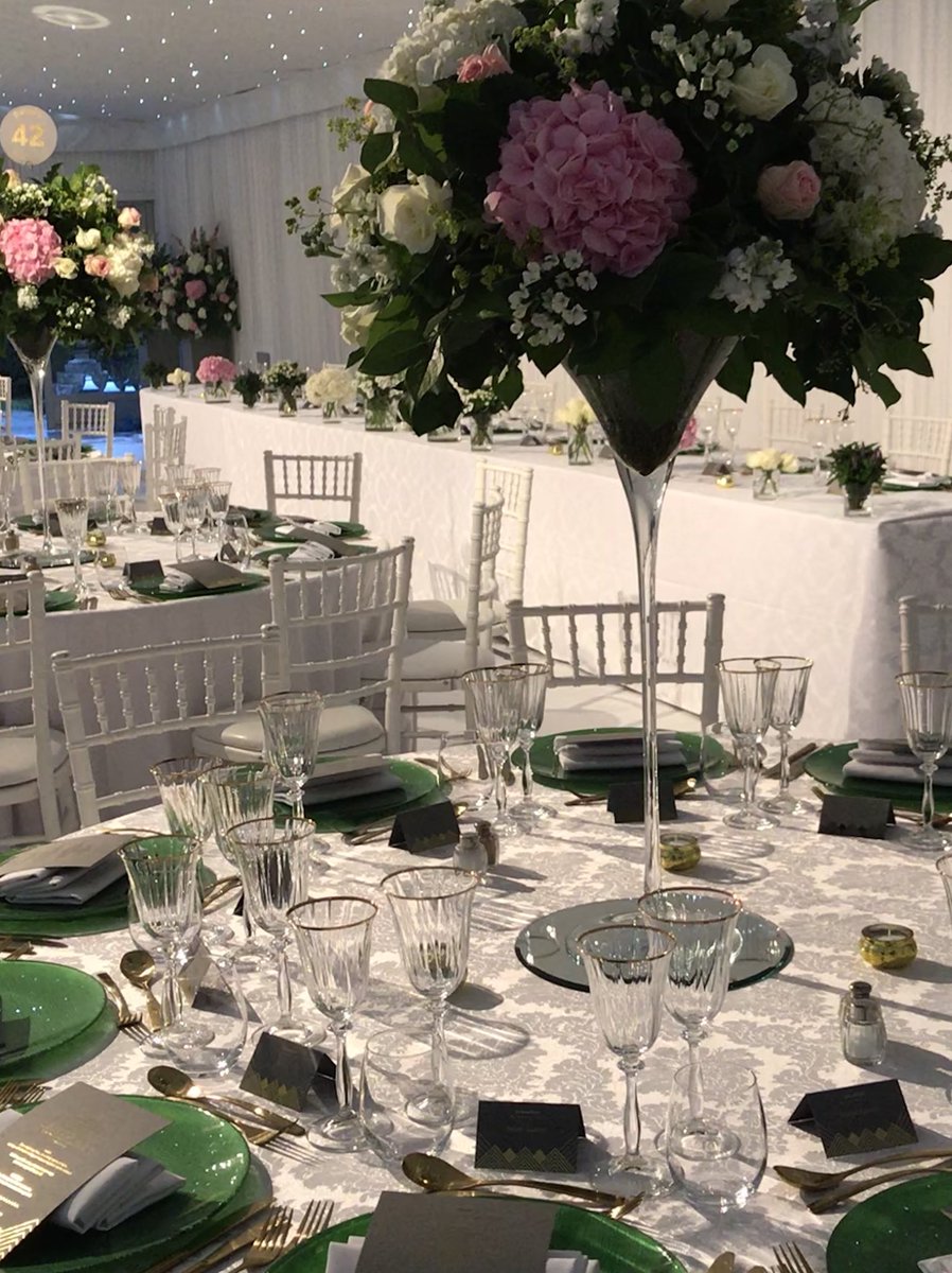 bonniemayevents's tweet image. Beautiful wedding today @thefloralworkshop @ascotstructures