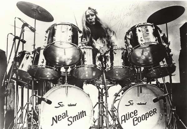 Happy Birthday to Rock and Roll Hall of Famer, Neal Smith! He was the drummer for Alice Cooper from 1967 to 1974. 