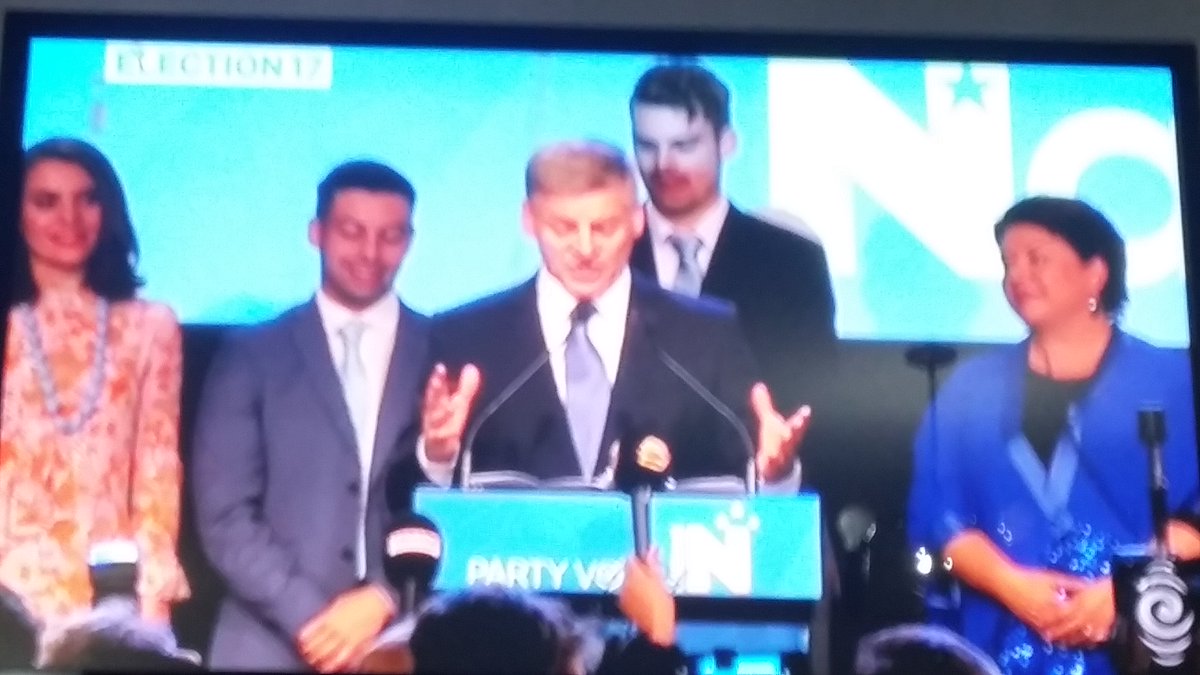 roboshop tweet media