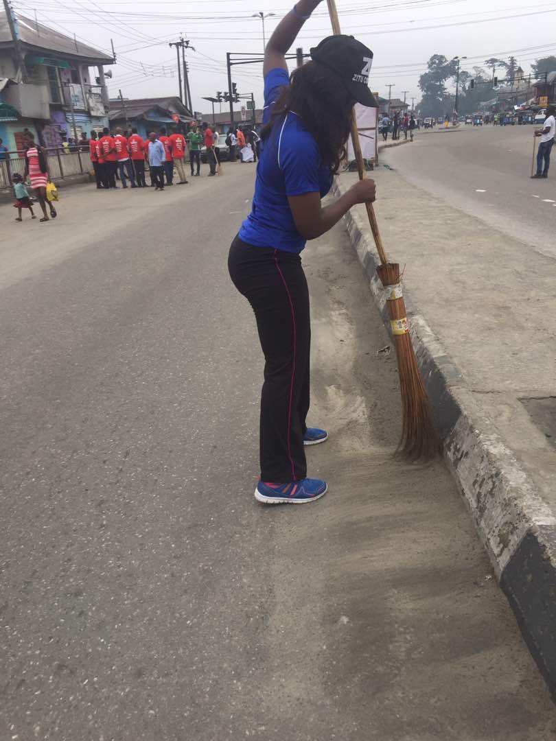 jay_diary's tweet photo. I Love a #CleanWarri, Walk with Me to make it Cleaner, Better & Healthier.
#CleanWalk
#walkwithus, 7:00AM this 02nd of Oct,2017
#CleanWalk17 https://t.co/l7yYeyFFx0