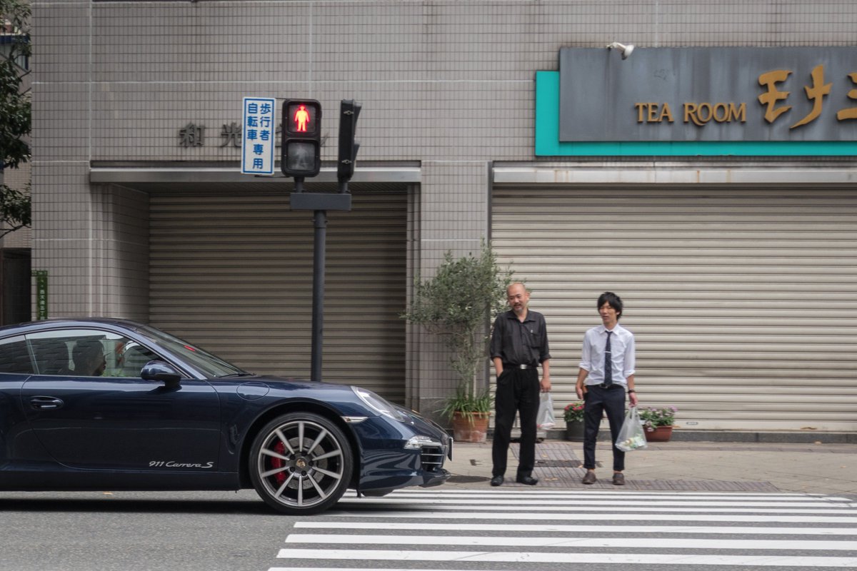 raihan_'s tweet image. weird nervous energy, so here's a @porsche ad that i shot in tokyo. #creativedirector #abiographysolelycomposedofnouns