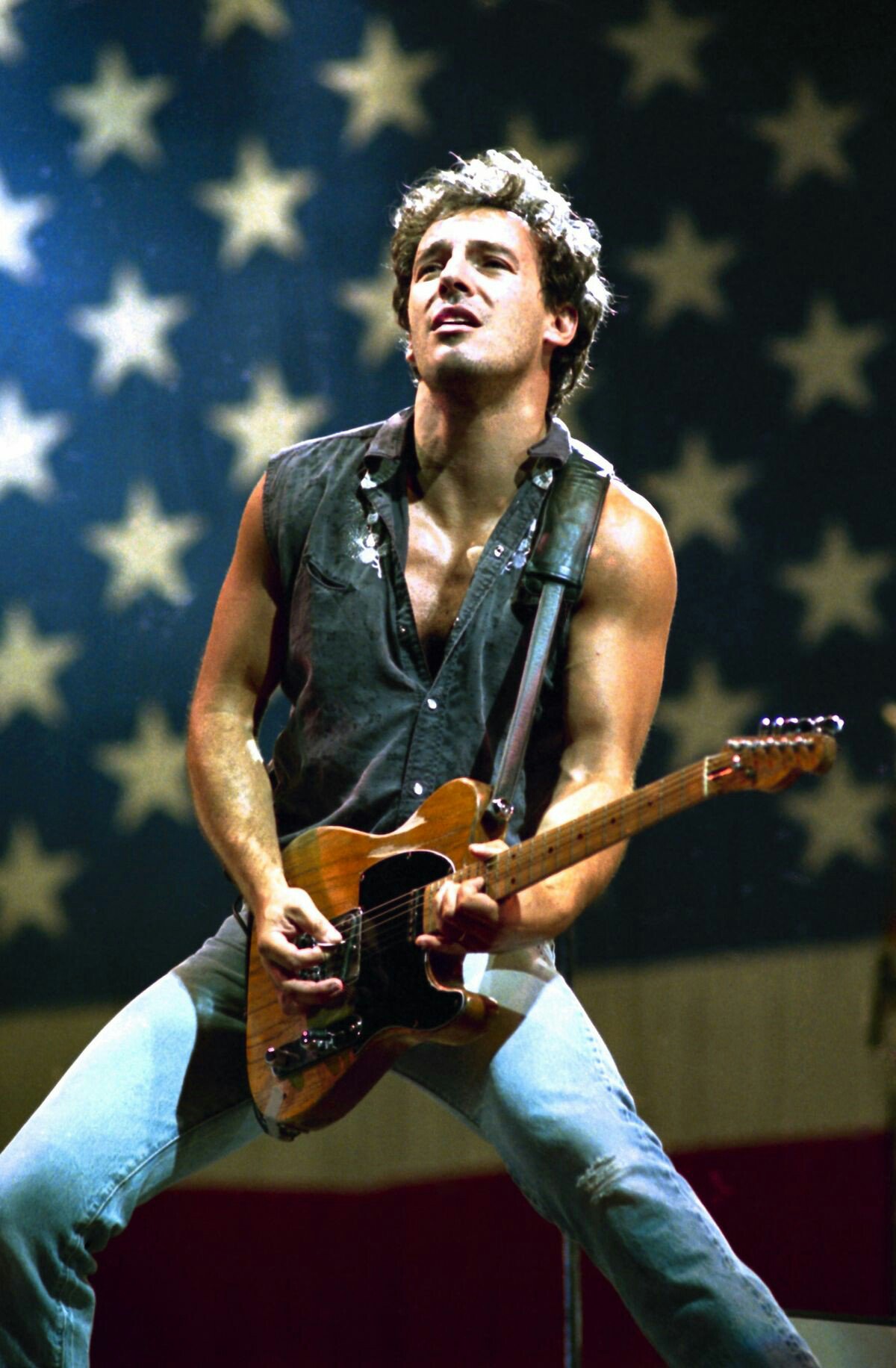 Happy Birthday Bruce Springsteen 

Bruce Springsteen - Born to Run 

 