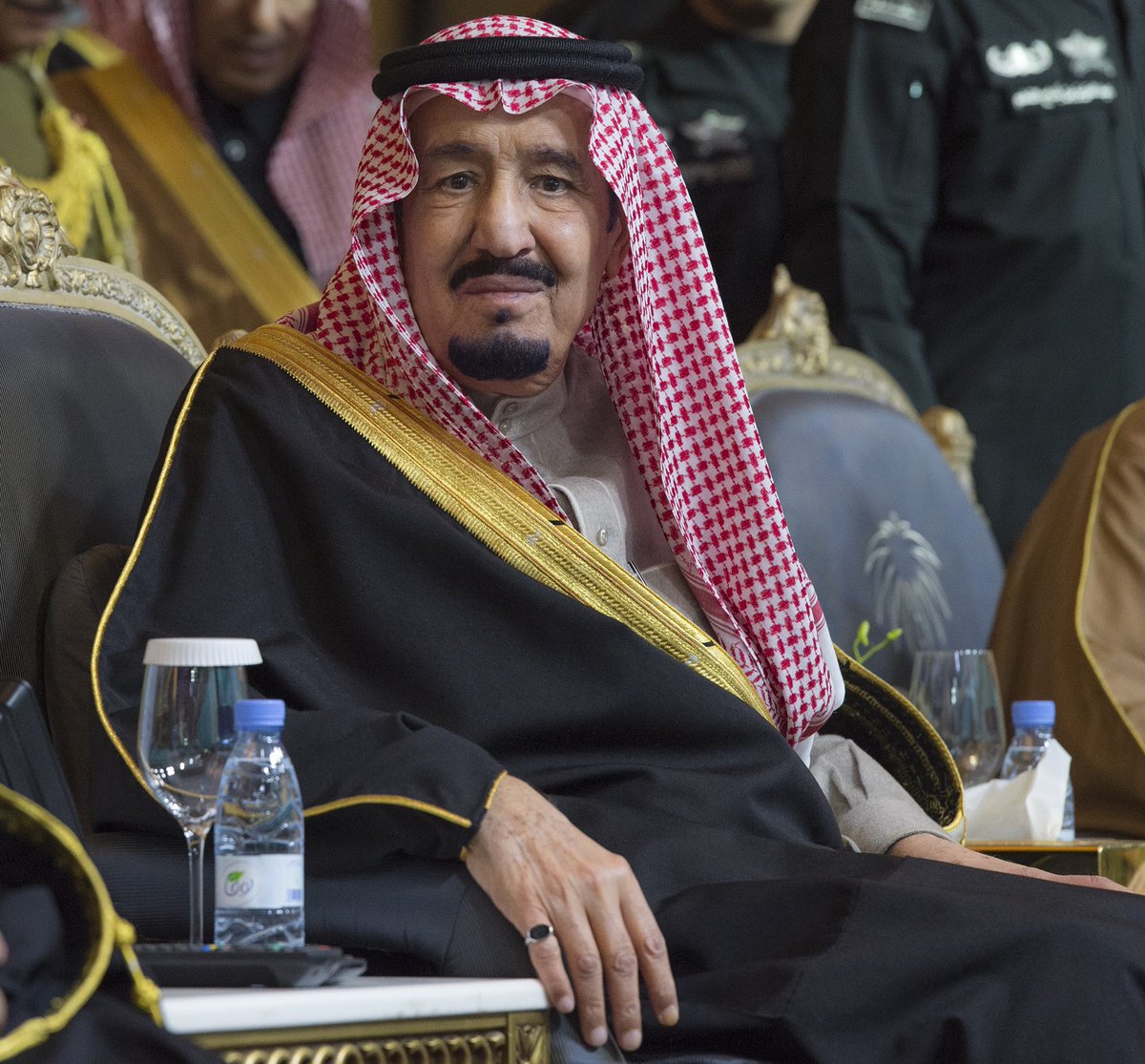 Bandaralgaloud's tweet photo. #وطني دُمت شامخاً ، عزيزاً ، كريماً ، قوياً كَ حُكامِك  #وطني رعاك الله وحماك ❤️"..

#كلنا_سلمان_كلنا_محمد https://t.co/mrhyki0fA1