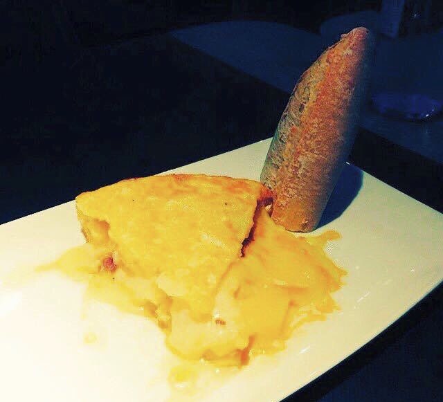 Esperamos que disfrutaras de nuestra tortilla <a href="/_laurimatamoros/">Laura Matamoros</a> 😋Un placer atenderte y gracias por la visita ¡Preciosa sonrisa!😃👌🏻🍒💃🏼