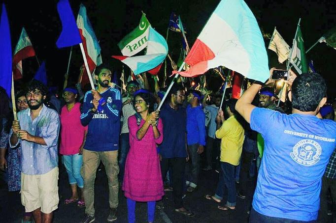 thecompanionn's tweet photo. Jaago Bharat Jaago : HCUSU Elections Show The Way!
#HCUSUElections #StudentsUnionElections
@jacuoh
Read more: https://t.co/auHqTweMQ1 https://t.co/qmu3mVPugz