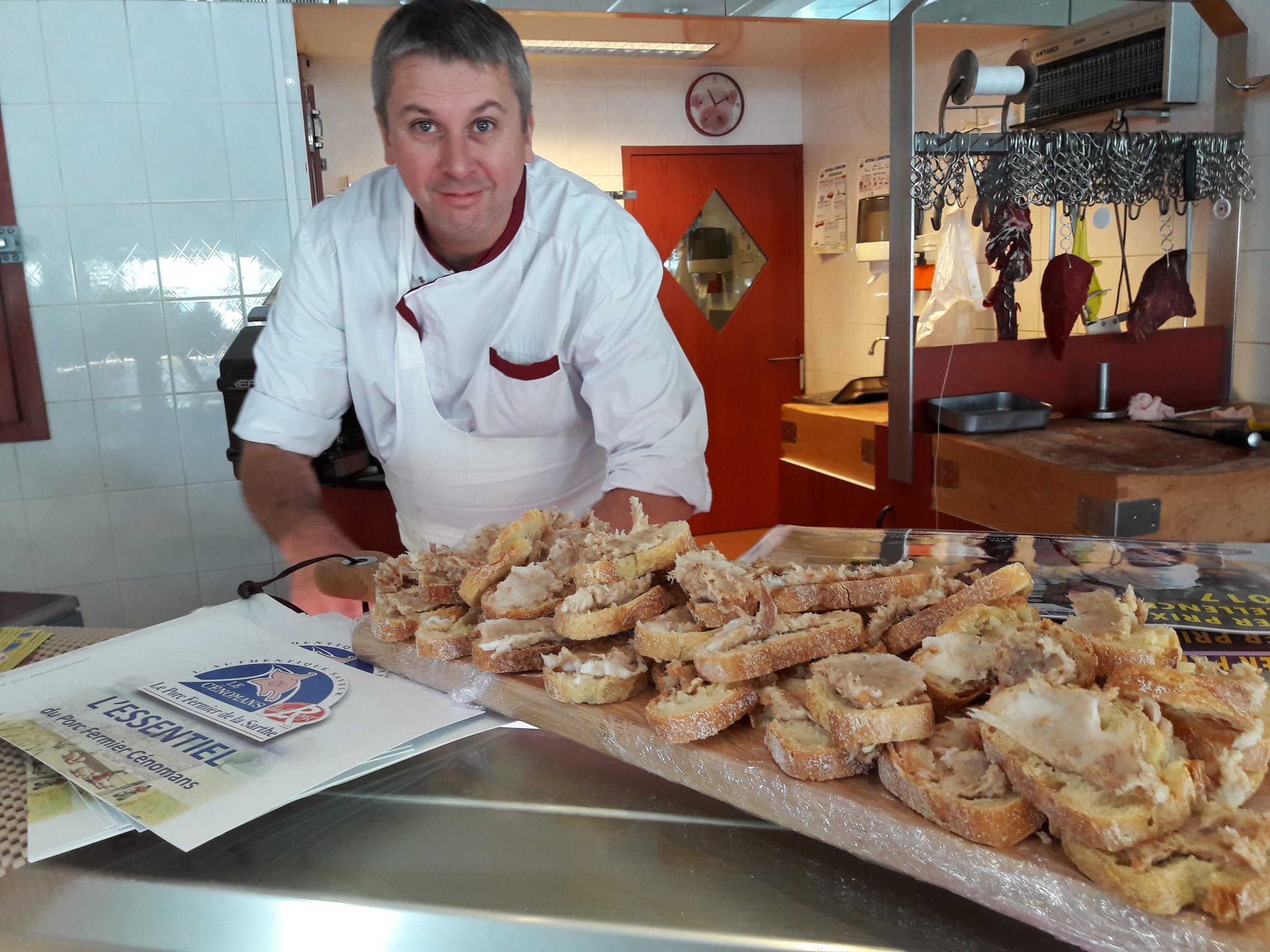 Porc Cénomans on Twitter "Aujourd'hui animation chez Boucherie À VEAU