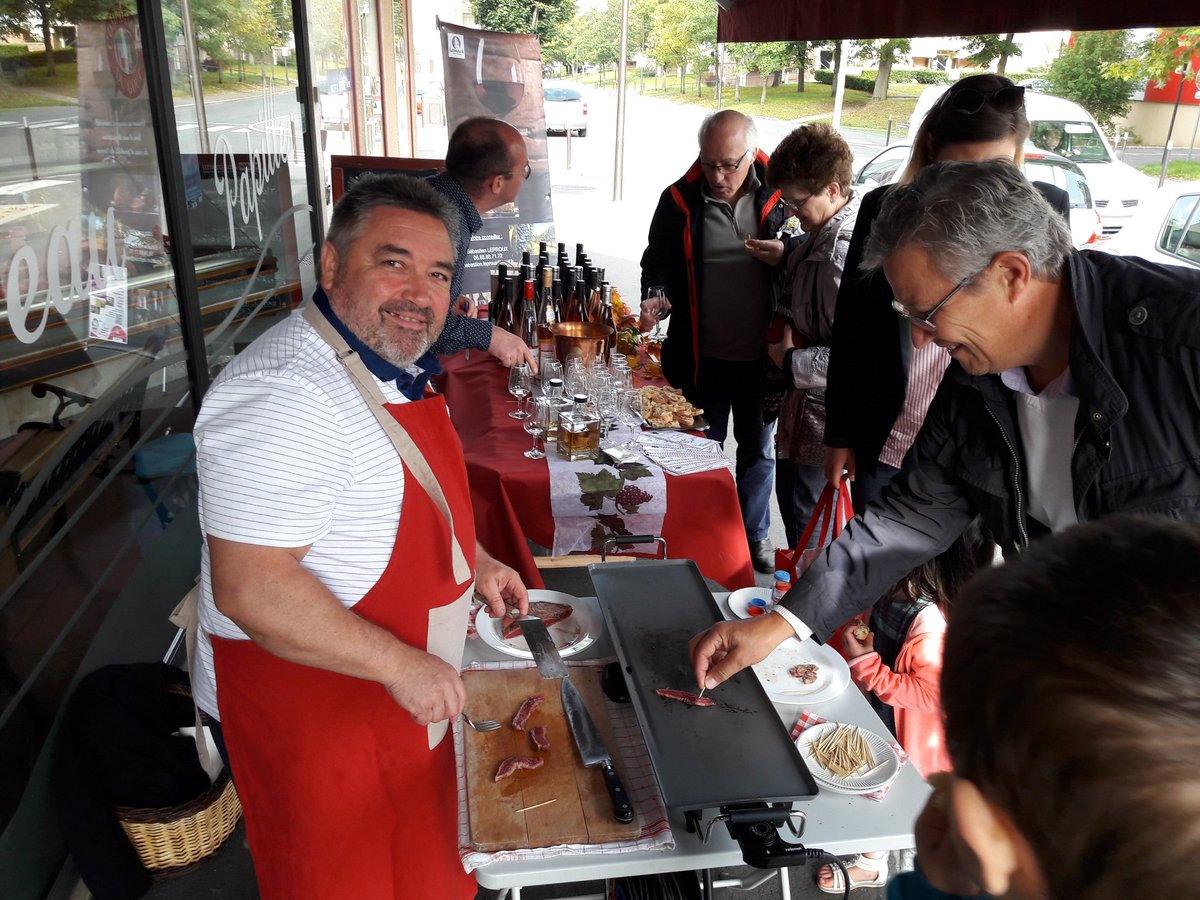 Porc Cénomans on Twitter "Aujourd'hui animation chez Boucherie À VEAU