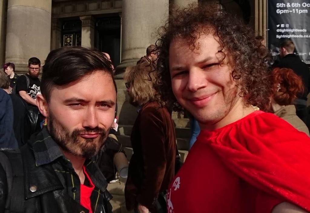 AP2HYC's tweet photo. #ConBros hitting #Thoughtbubble #tbf17 https://t.co/CrATPkyupE https://t.co/XEiw3zJziA