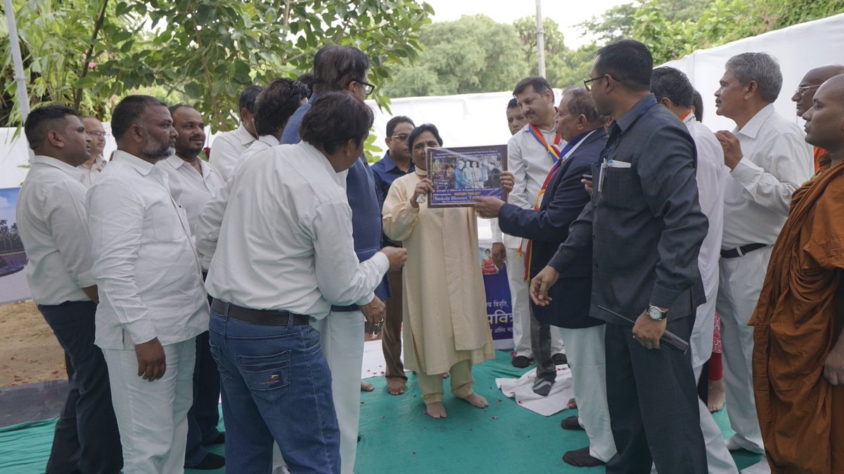 Bhupendra Rana (@ranavadodaraie) on Twitter photo 