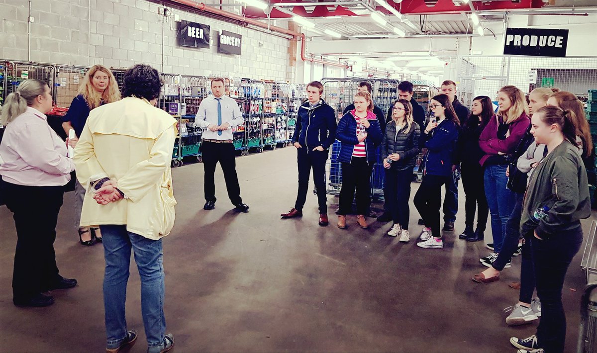 Thanks <a href="/Tesco_Wales/">Tesco Newyddion Cymru / Tesco Wales News</a> Cardigan store for hosting <a href="/FarmingConnect/">Farming Connect</a> #junioragriacademy learning more about store operations and <a href="/Tesco/">Tesco</a> brand!