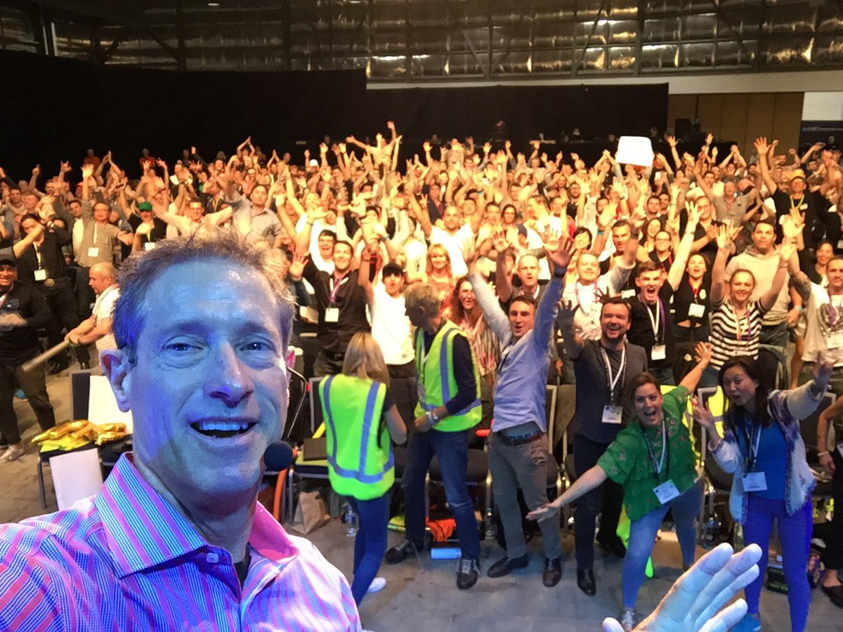 dmscott's tweet image. So great to be with the Gladiators at @TonyRobbins #BusinessMastery in Sydney "Real-Time is a Mindset"