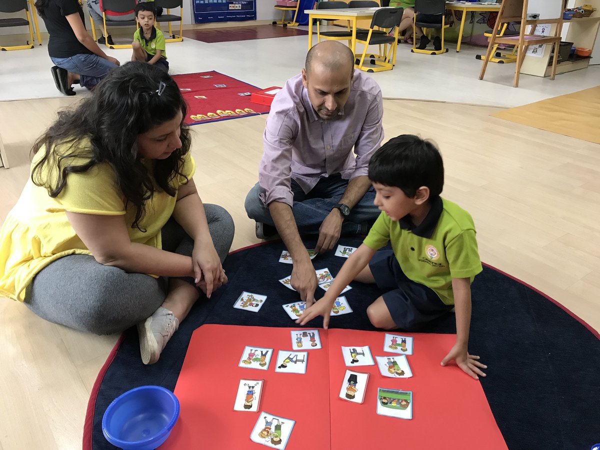 snigdha_baduni's tweet photo. Ss showcasing their learning at Unit 1 #culminationevent ! Happy students+ Happy parents= Happy OIS Community! #ConceptBased @ois_primary https://t.co/swnrO0J4VG