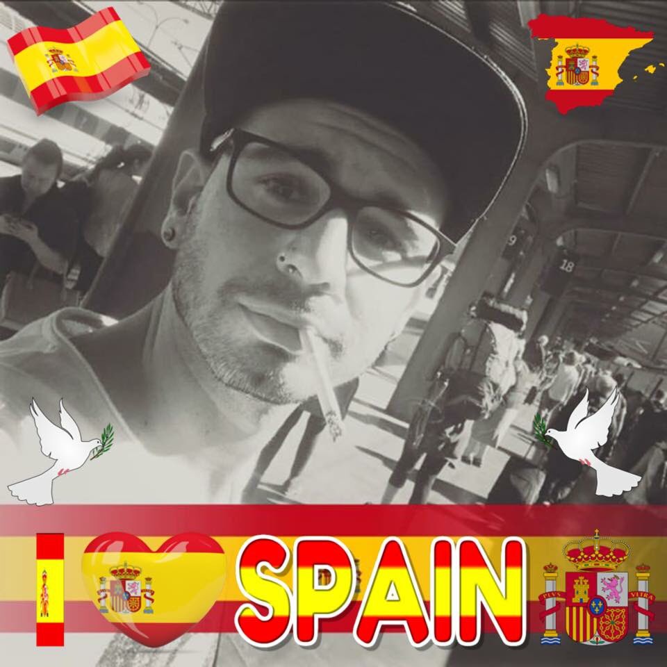 Sanabres87's tweet photo. #NuevaFotoDePerfil https://t.co/epqYQUCjfD