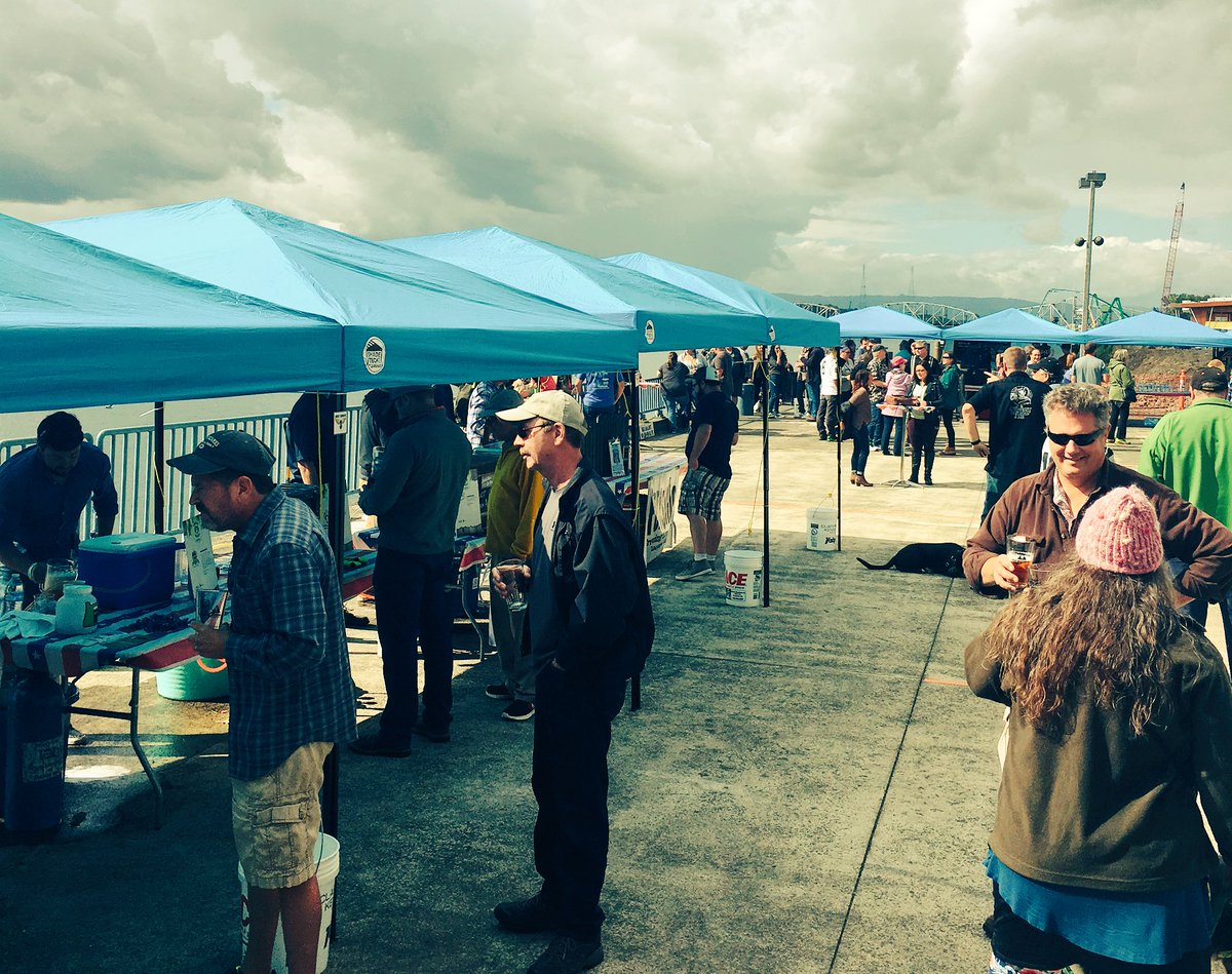 PourofDiscovery's tweet photo. Fresh Hop Festival is happening! Come on down and meet the Brewers and try these great seasonal fresh hop brews. https://t.co/vLzXx3tVv9