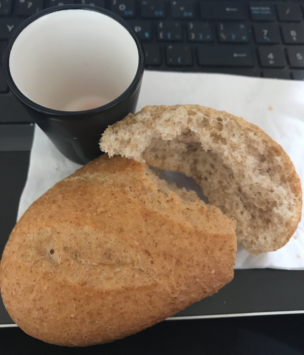 jo_strong_'s tweet photo. #GC42 worship was so concise and beautiful. There is no better way to gather in community than sharing bread and wine 

@UnitedChurchCda https://t.co/1Cw5LhHtVp