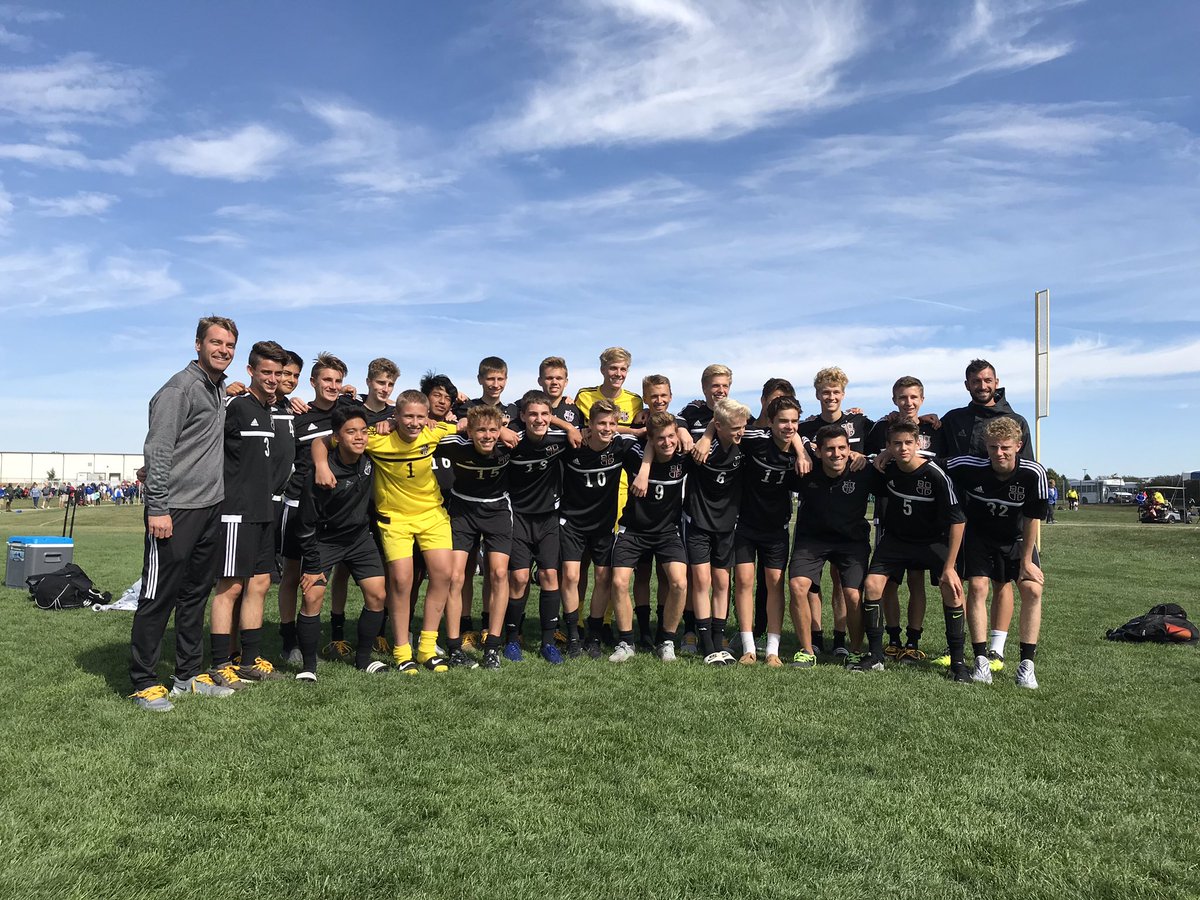 The Warriors WIN the championship of their bracket at the Go 4 Goal against a very quality Quincy ND side! 2-1 win!  #st #process