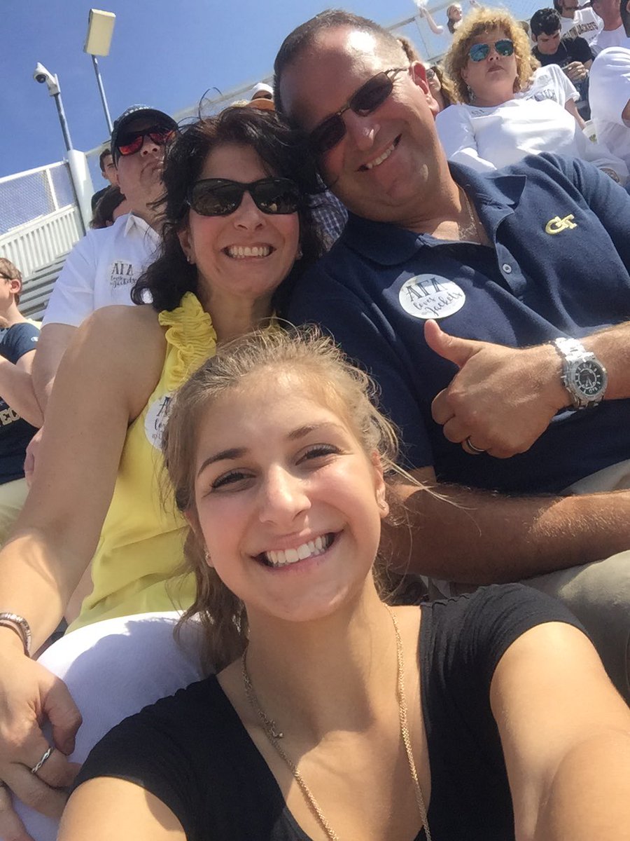 jenshimalla's tweet photo. #togetherweswarm https://t.co/aCUmsErNgg