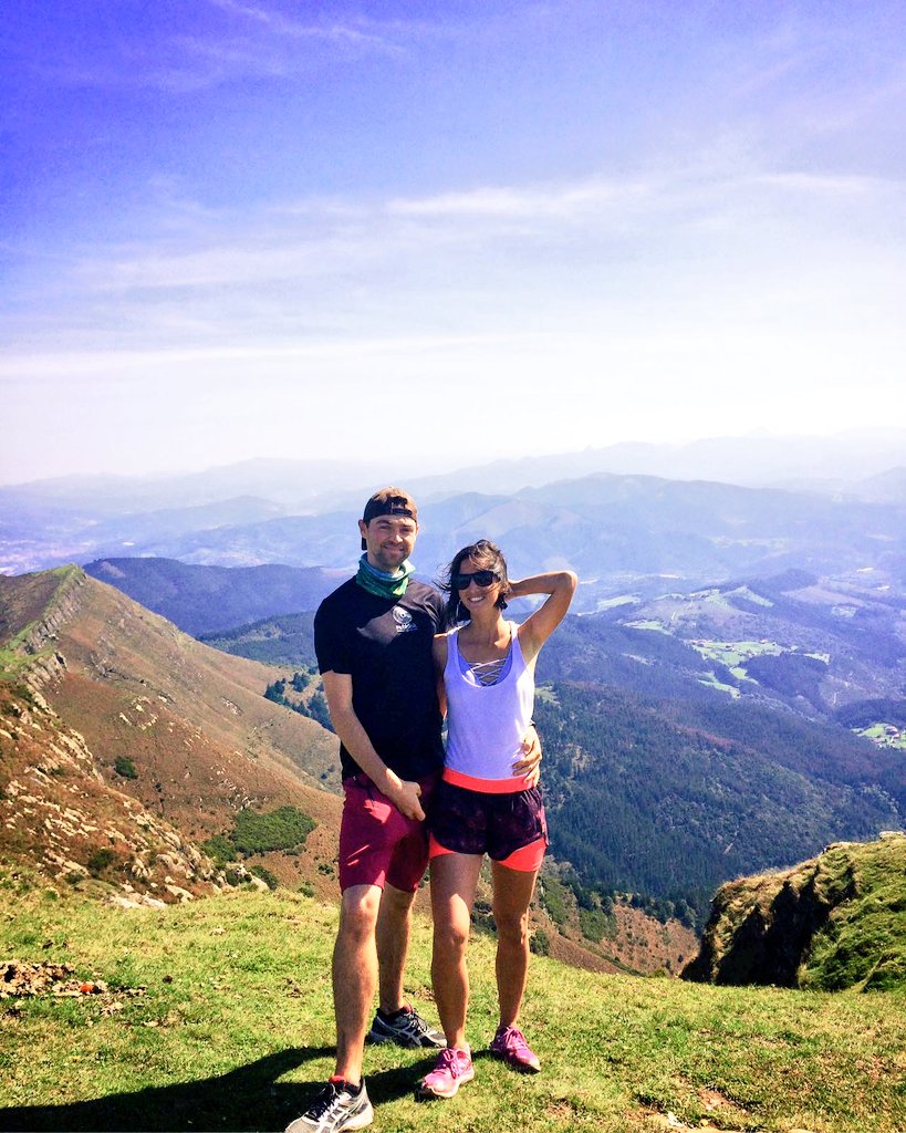 iTravel4Frisbee's tweet photo. Last weekend we hiked to #Ganekogorta, a mountain just above Bilbao which we can ser from our window! Great day #Basquing https://t.co/ve1RMYP8lC