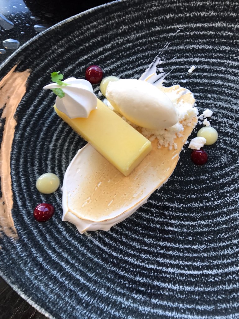 Couple of desserts from this week <a href="/KendalDining/">The Restaurant at Kendal College</a> @KendalCollege 
Not bad for the first week of opening!