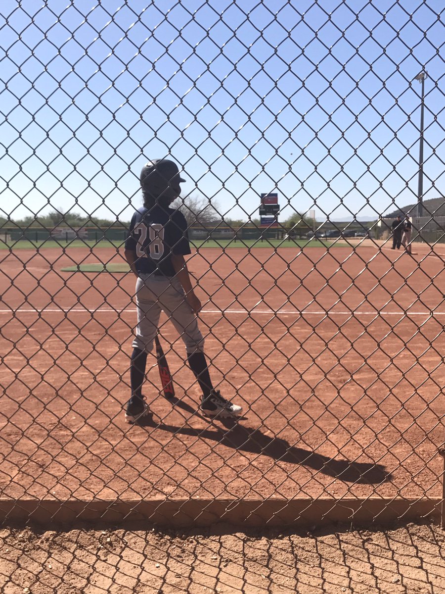 CoachBpayne28's tweet photo. Fall Ball is kickin-off with #28!! Goodluck son!!! #jbug28 https://t.co/dMAvoafpmL