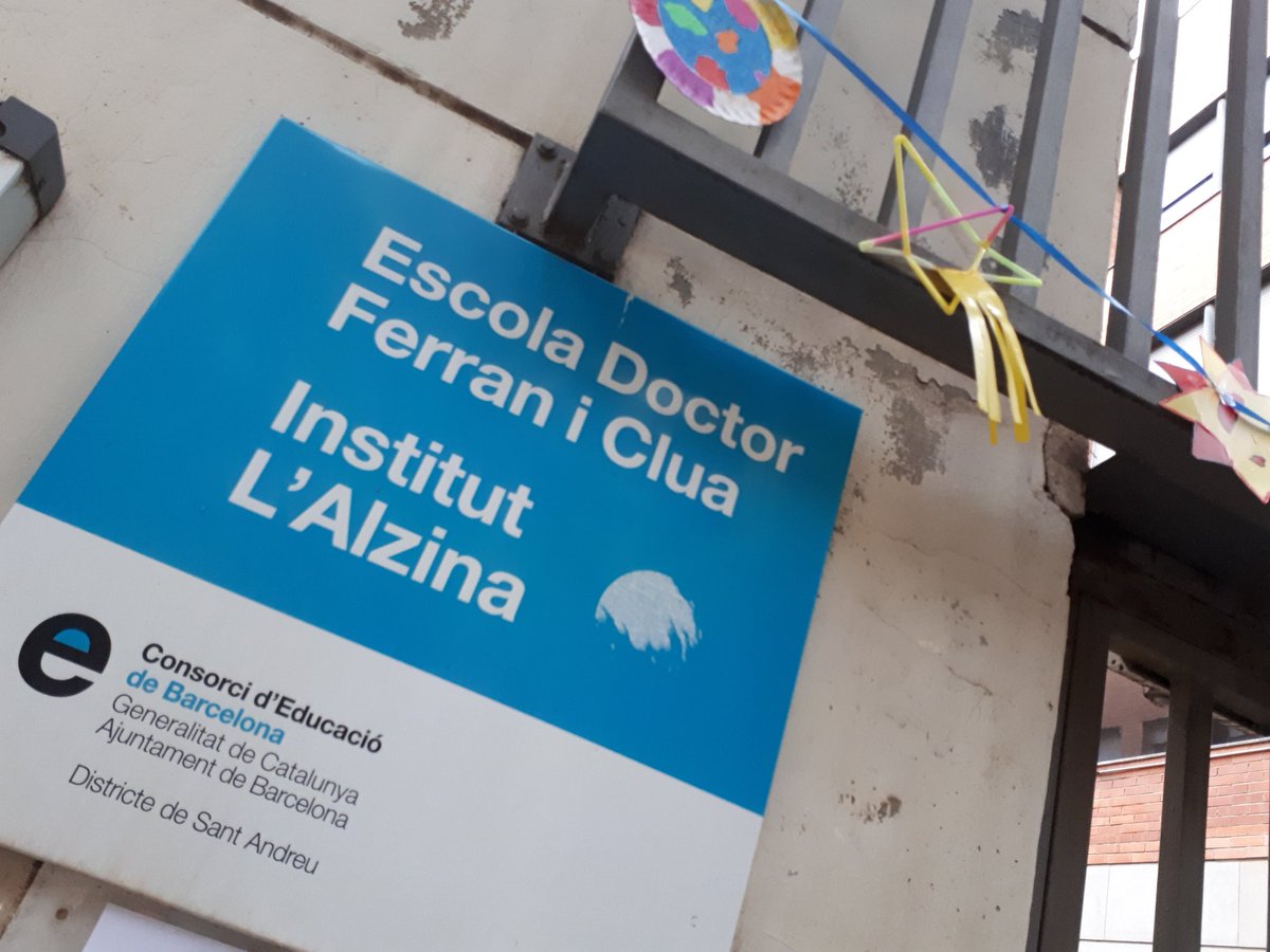 moniesca72's tweet photo. La festa de la tardor del #ferraniclua i #alzina us espera per fer nit de pijames! @escolesobertes #1Oct https://t.co/fXECvOWs3U