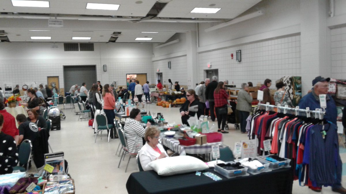 OhCrepes's tweet photo. Strathmore Fall Market 11-4 today. Come visit! https://t.co/YfZXR4t1YA