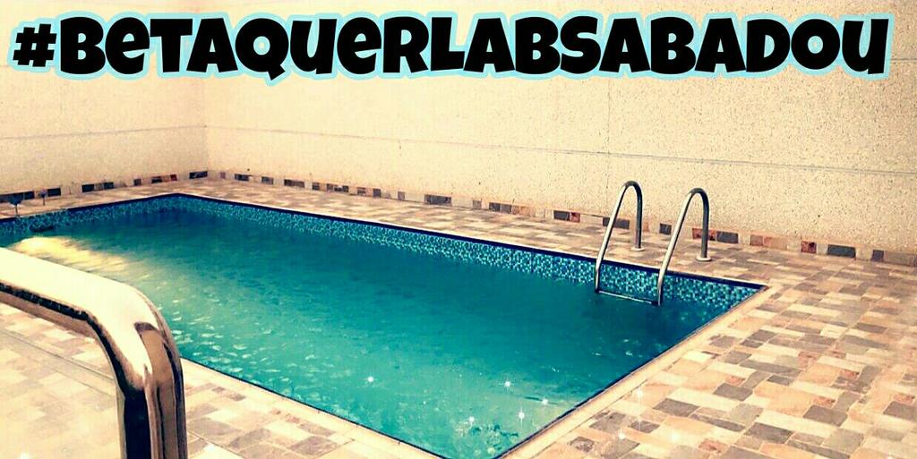 #BetaQuerLaBSabadou Neste sábado, há água na piscina ou em forma de chuva a abençoar o dia! Agradeça e comemore 👏👏👏