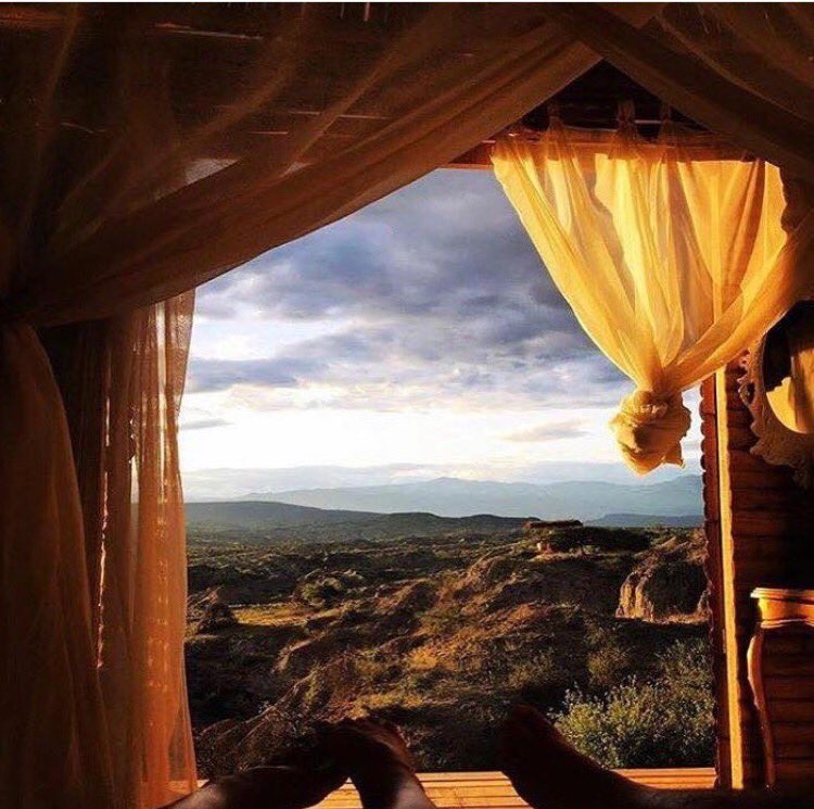 Betheltatacoa's tweet photo. @cesaralo Esta es la vista de uno de los glamping en BETHEL https://t.co/cDAOlOLXsQ