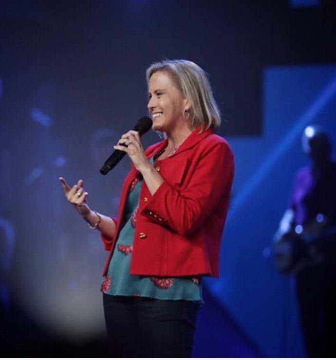 Chris_Hanna_'s tweet photo. @saraadeli & I are grateful for the ways @beth_cunningham encourages our marriage & ministry! Great to see her serving #recreate17! https://t.co/WDRDdEfjM6