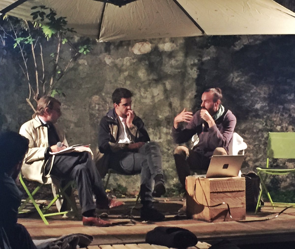vivavillafest's tweet photo. Rencontre #BenjaminTesta et #SimonRouby • @VillaMedicis @casadevelazquez #VivaVillaFestival https://t.co/UXbUcKIj2b