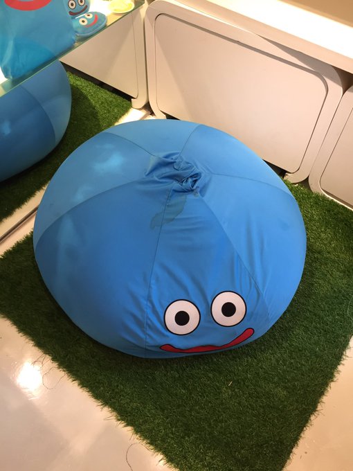 勇者をダメにするクッションのtwitterイラスト検索結果 古い順