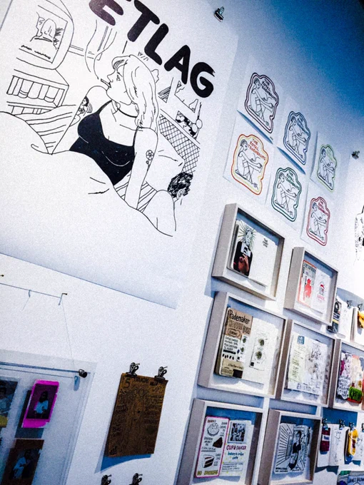 WALNUT(@WALNUT_320 )さんの個展に行きました。
"彼女の描く人々は生意気そうで媚びない。"だからこんなにも素敵で、惹かれるのだと思いました。我儘をきいて頂き似顔絵を描いて頂きました。描きやすいお顔と言って頂き嬉しかった…✻ご本人様はとても優しくて、魅力的でした。 