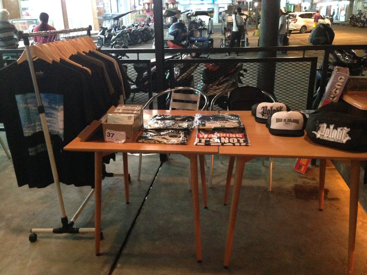 Terima kasih buat semua yg sudah mampir dan berbelanja di lapak kami malam ini, makasih jg buat community house utk lokasix