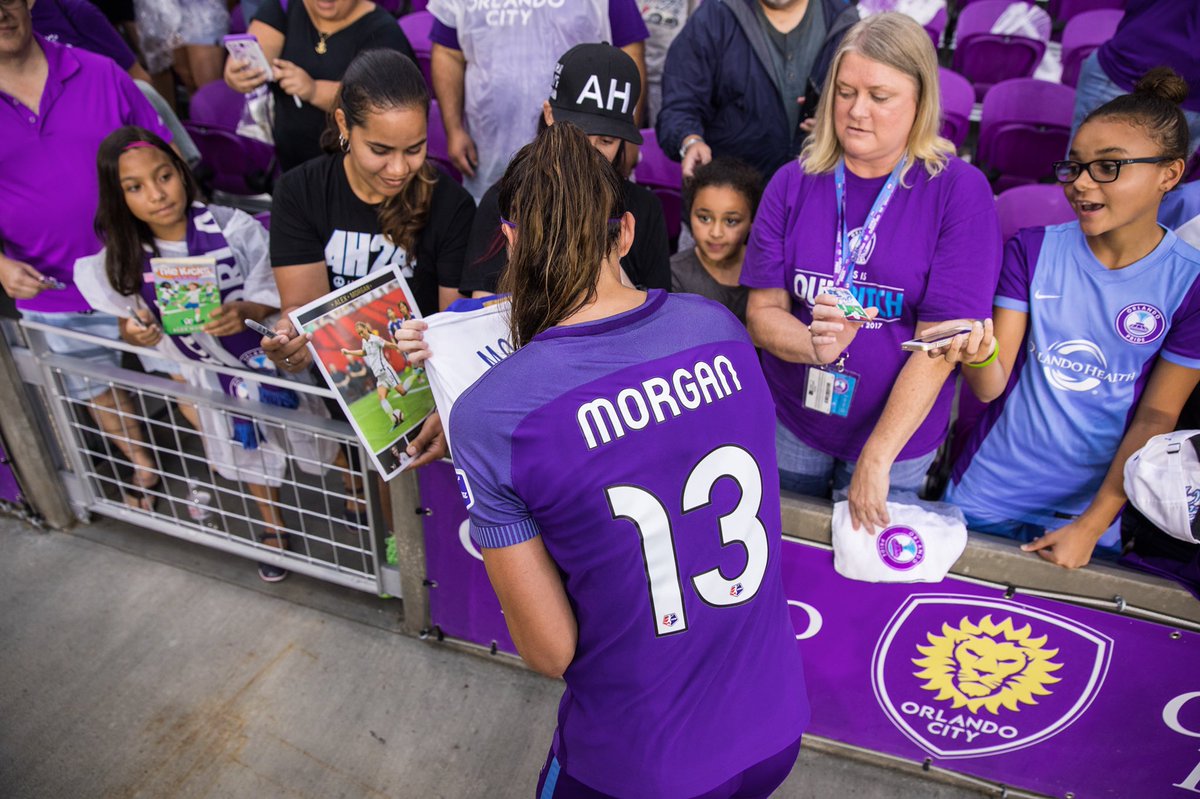 alexmorgan13's tweet photo. Don’t miss our final regular season home game today! #ORLvPOR 3:30pm ET on @lifetimetv 💪🏼 https://t.co/1YDRKh7Do6