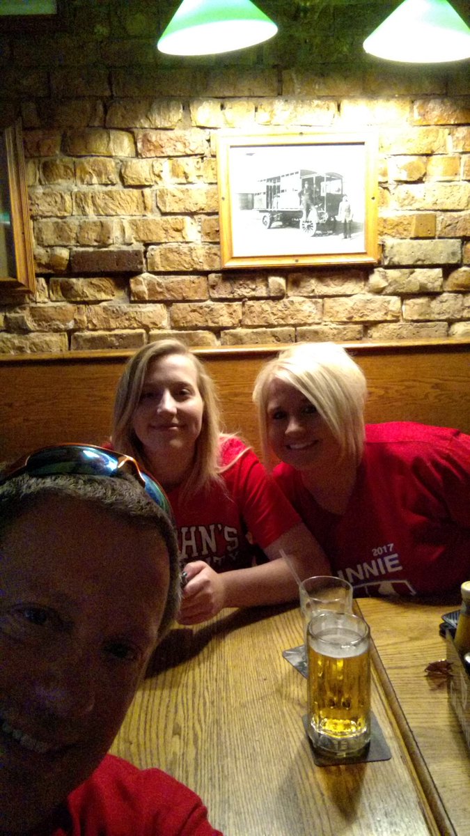 RickWensman's tweet photo. Great day for football! Go Johnnie's!@KarlaWensman @TrevorWensman @cwensman5 @SJUJohnnies https://t.co/ZFXBQNKkL5