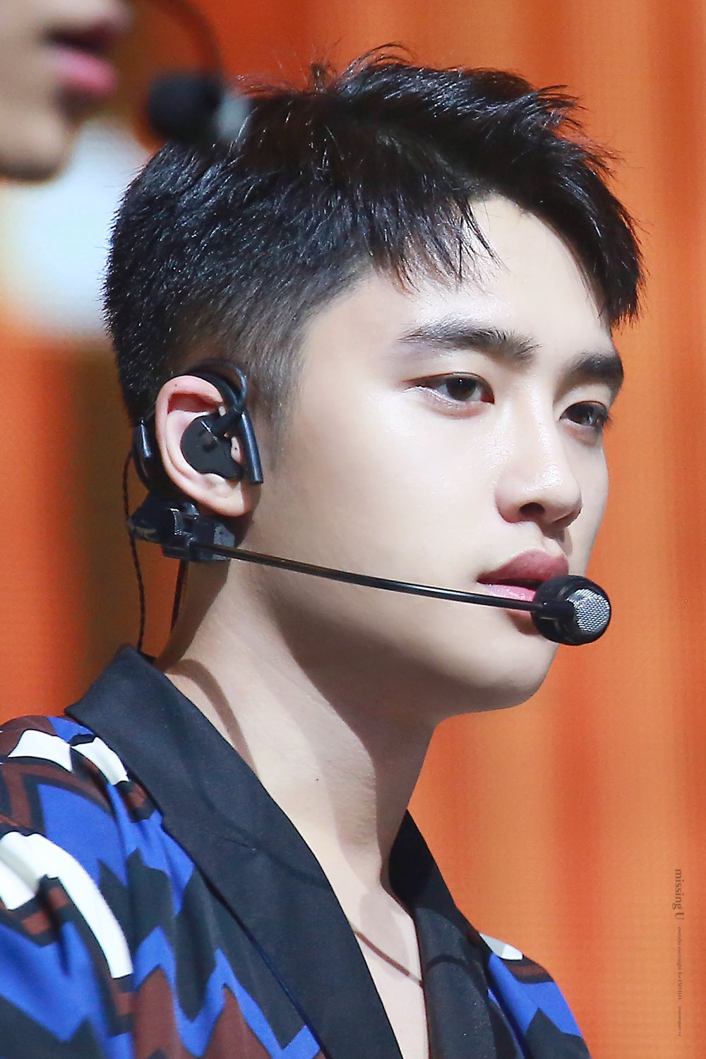 Mini 私の構成要素9割ギョンス 笑笑フォルダもほとんどギョンスだし もちろん待ち受け もギョンスだし 部屋もギョンスだらけだし 聴く曲もexoばっかだし 見る動画もexoかギョンス関連ばっかり 笑笑当たり前だけど最近実感した今日この頃 Exo