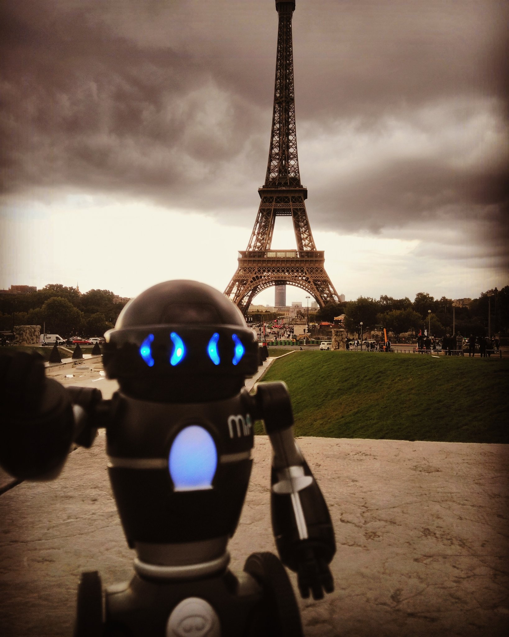mip robot dinosaur