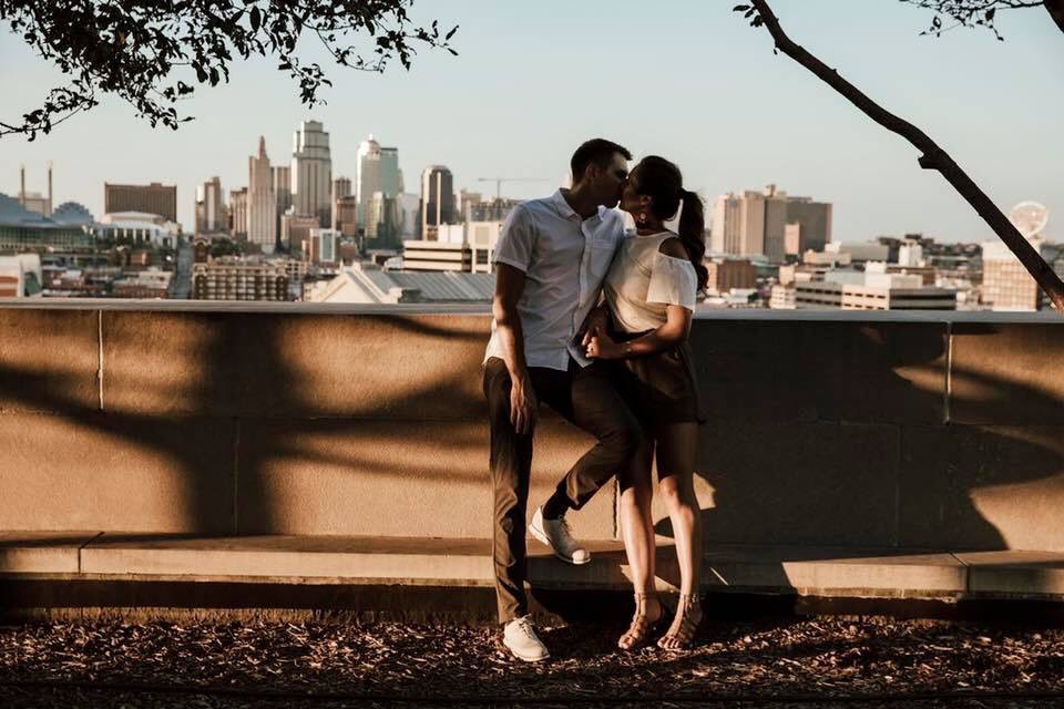 Ellen_Conti's tweet photo. I'm engaged to my best friend!! 💍😍 Love you @frostyford15 https://t.co/vkDyooyQJT
