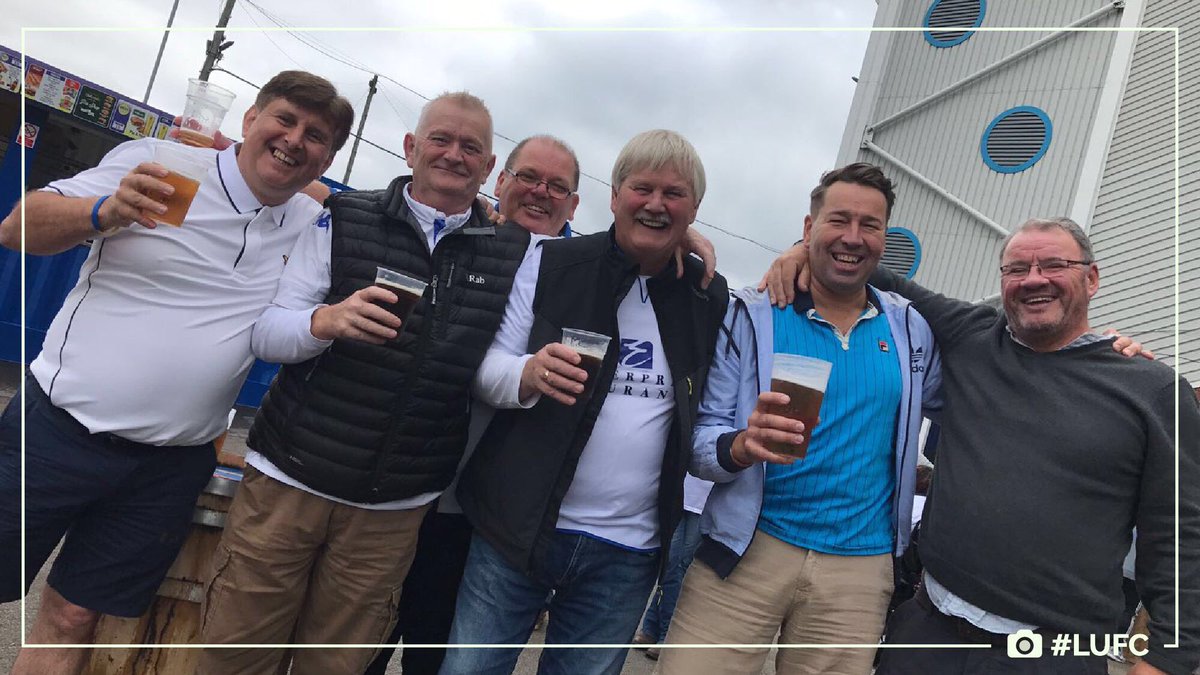 LUFC's tweet photo. 📸 Ibiza comes to Leeds as @UpYerRonson takes to the Foster's Fan Zone stage https://t.co/CnqA2q73RV
