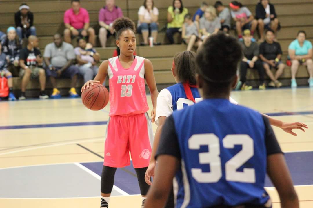 She's at Chicago USJN Elite Oktoberfest tournament September 23rd and 24th. Minnesota Sun's🏀