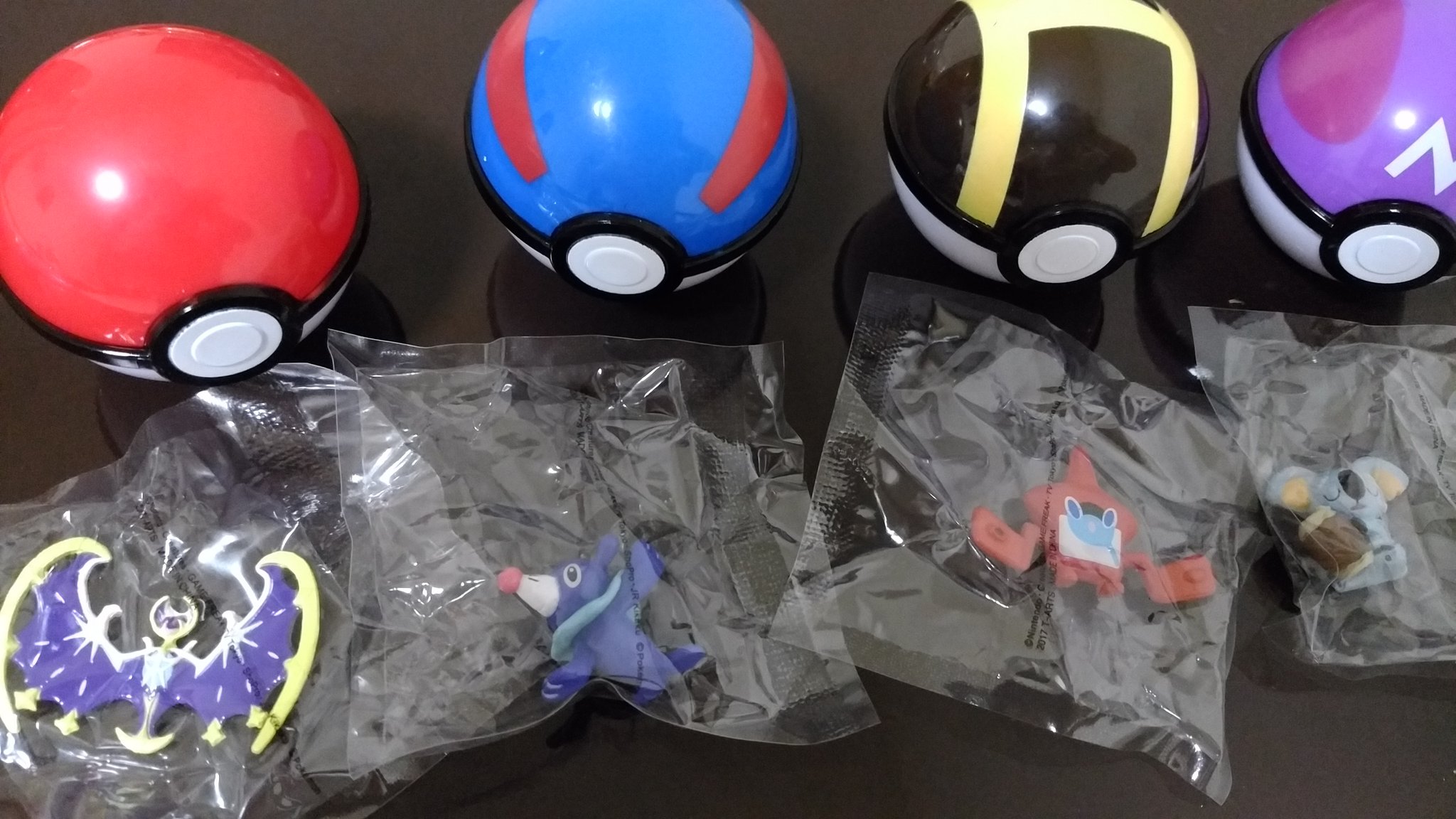 Uzivatel ぽこ Na Twitteru 運試しにと モンスターボール スーパーボール ハイパーボール マスターボールを一つずつ購入 狙いはモクロー がしかし惨敗 でもモンスターボールからルナアーラ マスターボールからネッコアラ出て 一人で何だかにやにやし Uzivatel ぽこ Na Twitteru 運試しにと モンスターボール スーパーボール ハイパーボール マスターボールを一つずつ購入 狙いはモクロー がしかし惨敗 でもモンスターボールからルナアーラ マスターボールからネッコアラ出て 一人で何だかにやにやし