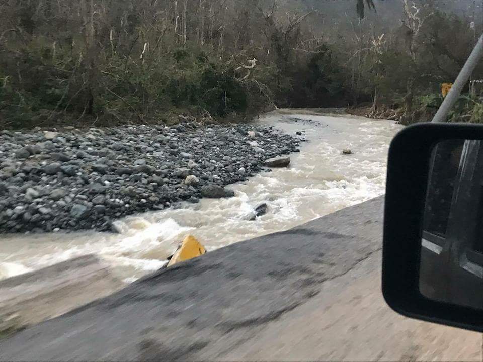 AishaLMorales's tweet photo. These photos were shared from #Collores where my family lives. We have not had contact with anyone yet though. @RobMarciano #HurricaneMaria https://t.co/7NJziSEj8h