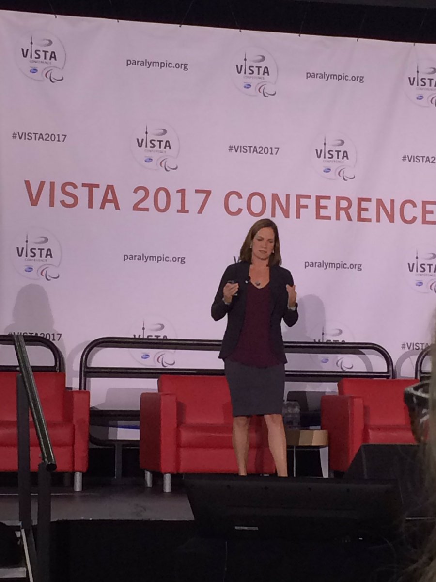 SIRCtweets's tweet photo. "To move a spectator to a fan they need knowledge" @lmisene #VISTA2017 #scri2017 @WesternU https://t.co/h7YNGIFDcB