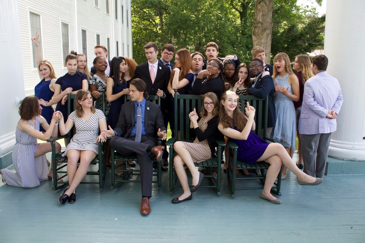 _alanafay's tweet photo. When I think of #FloridaStrong, I think of my #CONA50 fam. They are some the the most intelligent, loving, and kind people I’ve ever met! https://t.co/covGbi23LO