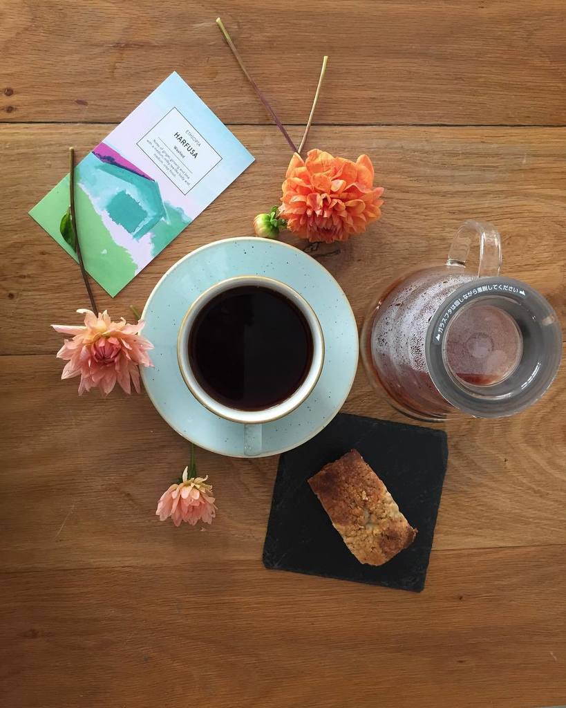 thecopperspoon's tweet photo. Beautiful day for a coffee tasting with a lovely fresh roast from @origincoffeeroasters #ethiopiancoffee #lemonand… https://t.co/f71acbPcEQ https://t.co/fRNSKytYJH
