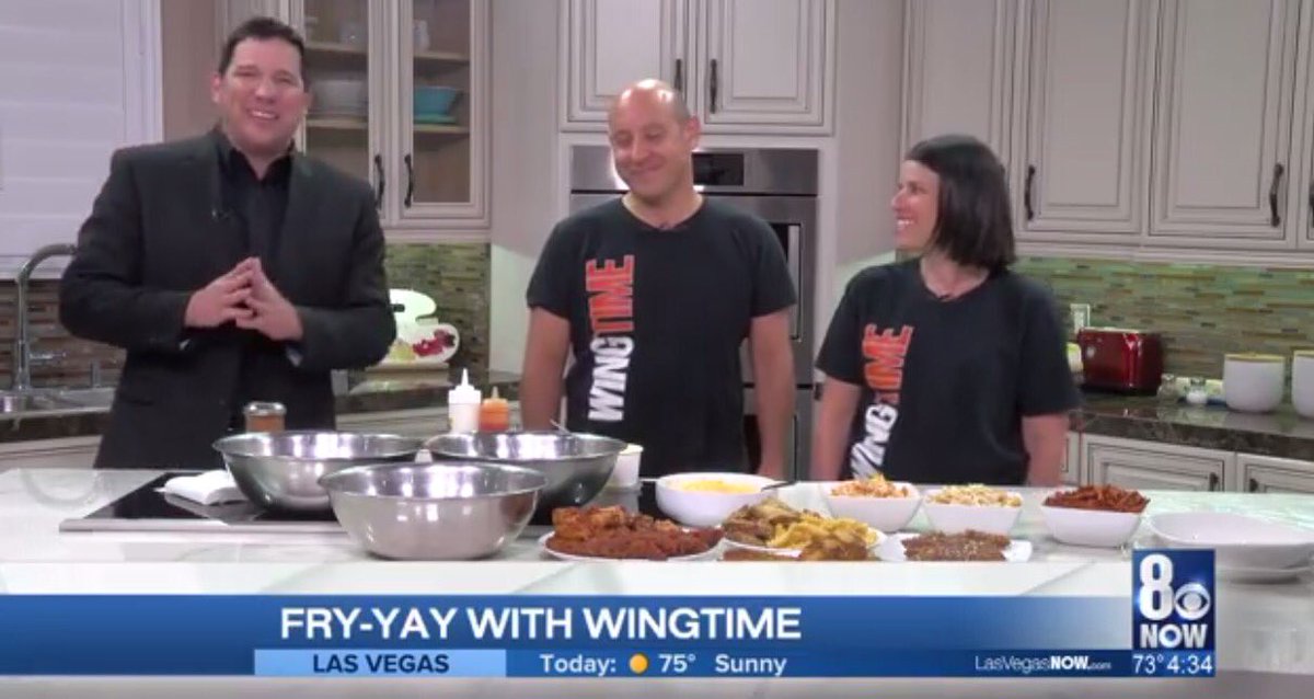 imagewords's tweet photo. 🍟🐔#fryyay loaded French fry fun during #nationalchickenmonth with @wingtimelv on @LasVegasNOW @8NewsNow #8nn #shoplocal #prlife https://t.co/Y3lG1gk7vn
