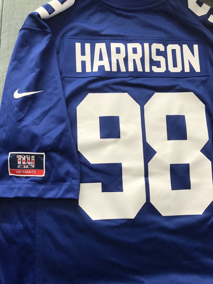 JH4DoughMedia's tweet photo. All ready for Wembley tomorrow the @NYGiantsFansUK patches are awesome π @BigDame900 #SnacksSeason @NFLUK #internationalseries https://t.co/yEt8IYZwHO