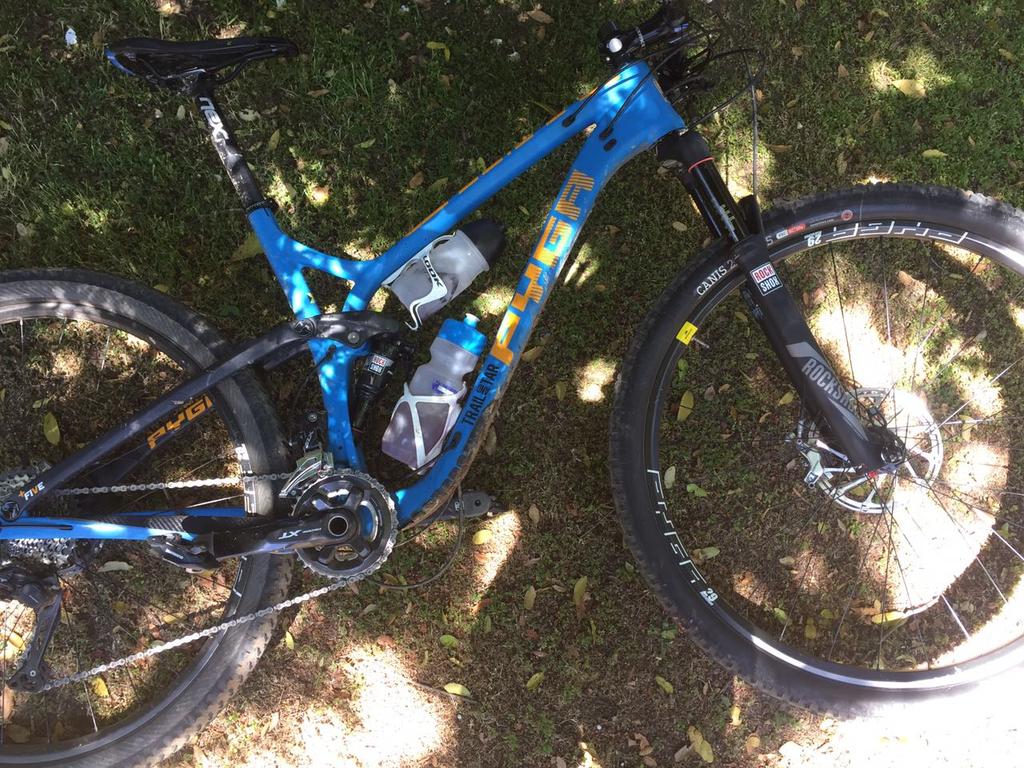 Just stolen outside <a href="/BootleggerCC/">Bootlegger</a> in tokai.