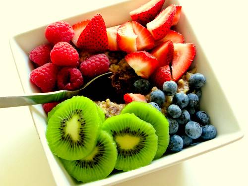 saiful573's tweet image. Maintain health – Taking healthy food..bit.ly/2w3g6lv